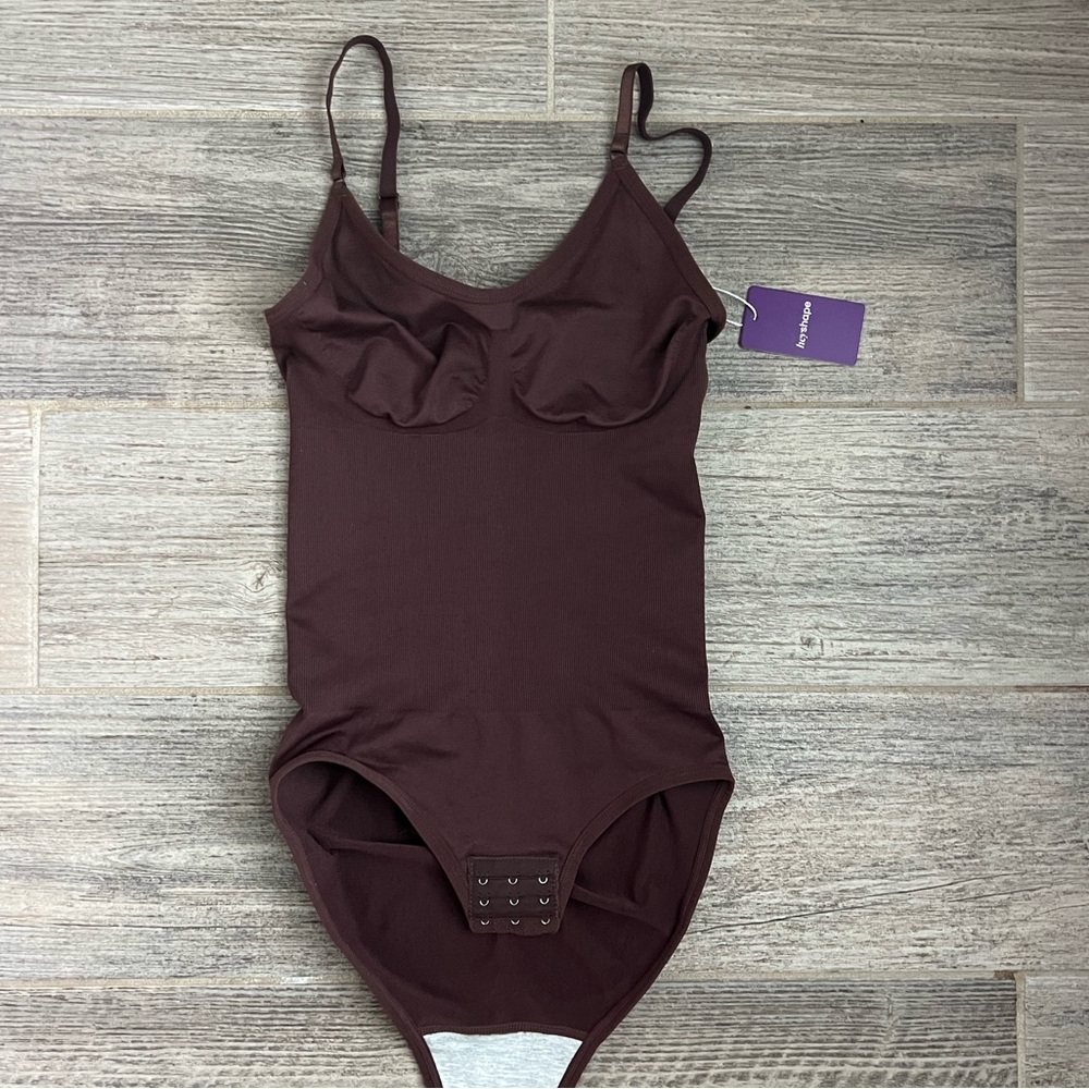 Hey shape sculpting bodysuit NWT